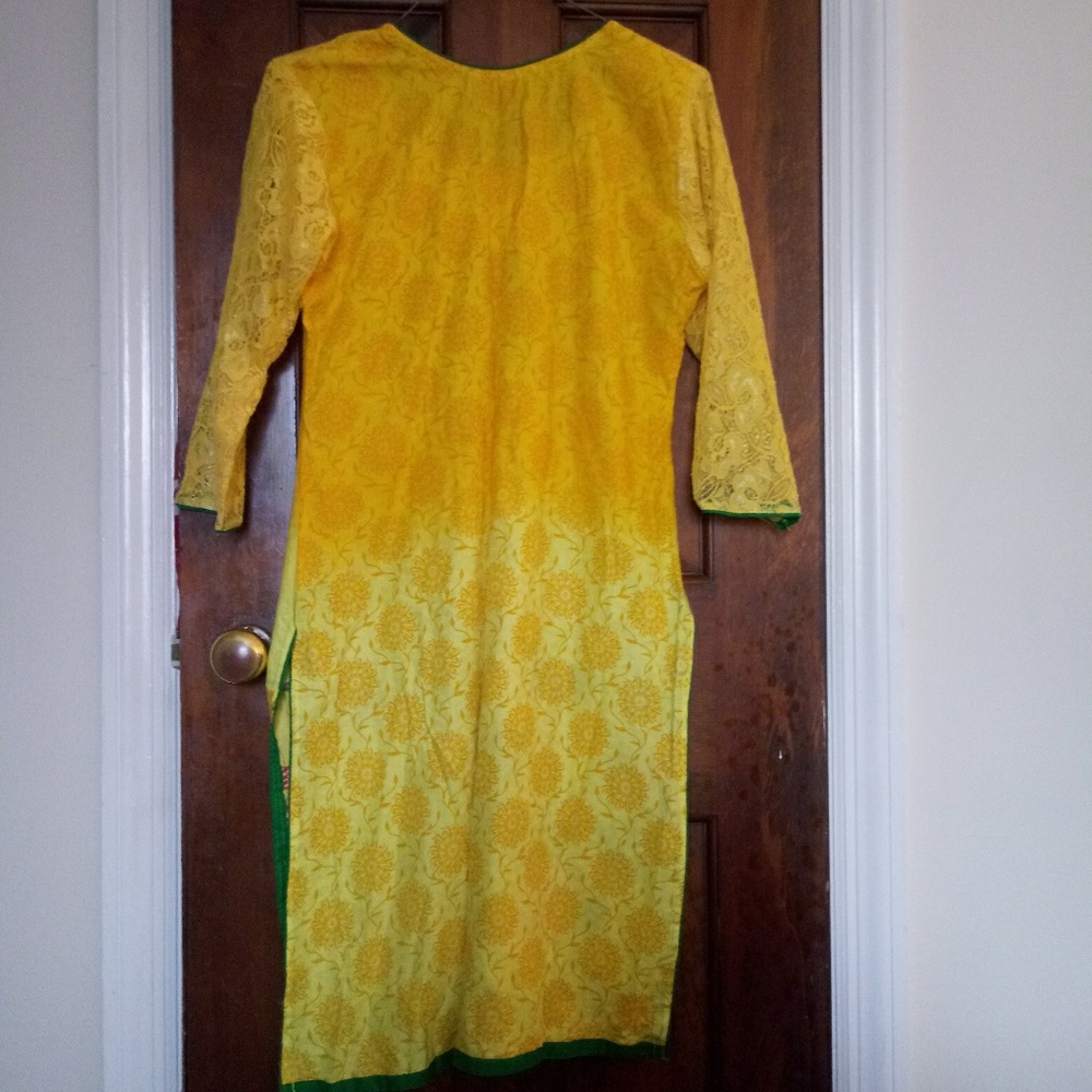 Nice women s dress - Picture 4 of 8